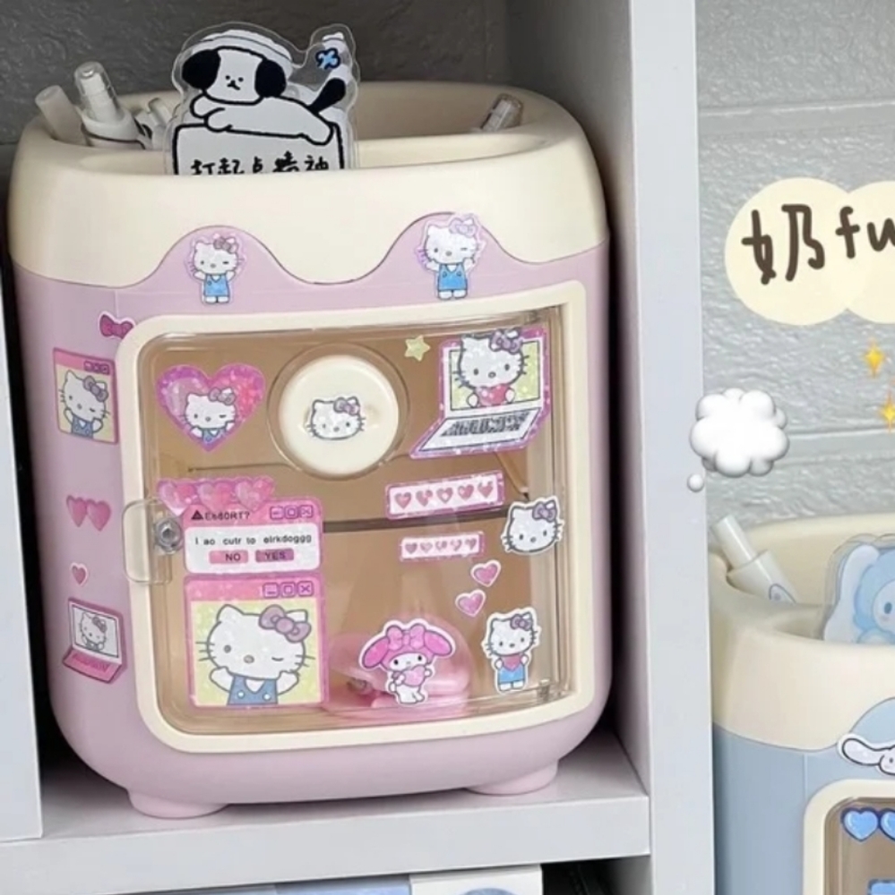 Hello Kitty Makeup Storage - Picture 2 of 4